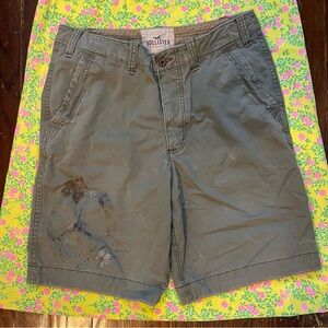 Hollister Hunter Green Distressed Cargo Shorts